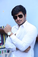 Hero Nikhil Siddharth Interview Photos